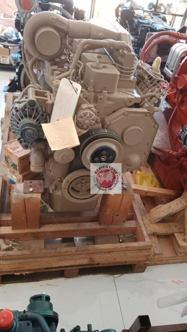 Cummins 6BT5.9 Diesel Engine